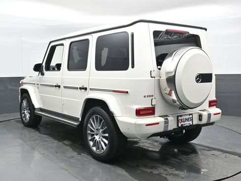 Used 2021 Mercedes-Benz G 550 image 11