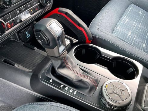 Used 2025 Ford Bronco Heritage Edition image 15