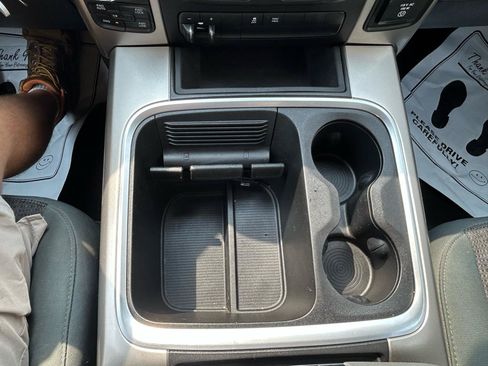 Used 2018 RAM 1500 Big Horn AWD/4WD image 25
