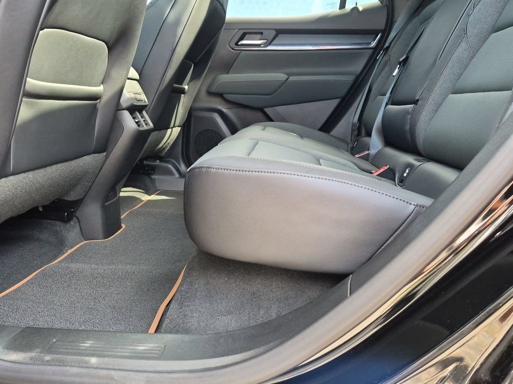 New 2027 GMC Terrain AT4 w/ Convenience Package III AWD/4WD image 22