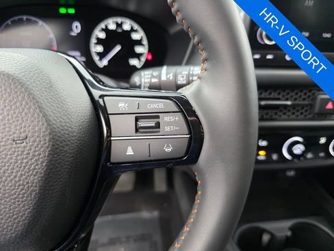 Used 2024 Honda HR-V Sport image 19