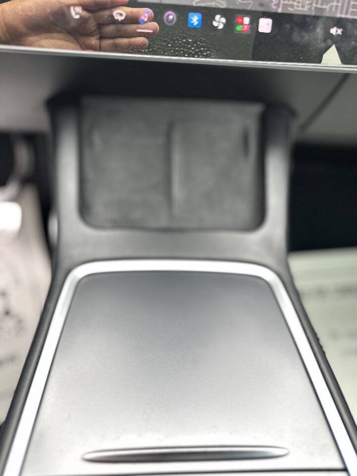 Used 2022 Tesla Model Y Performance AWD/4WD image 13