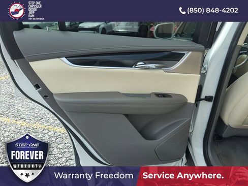 Used 2020 Cadillac XT6 Premium Luxury FWD image 29