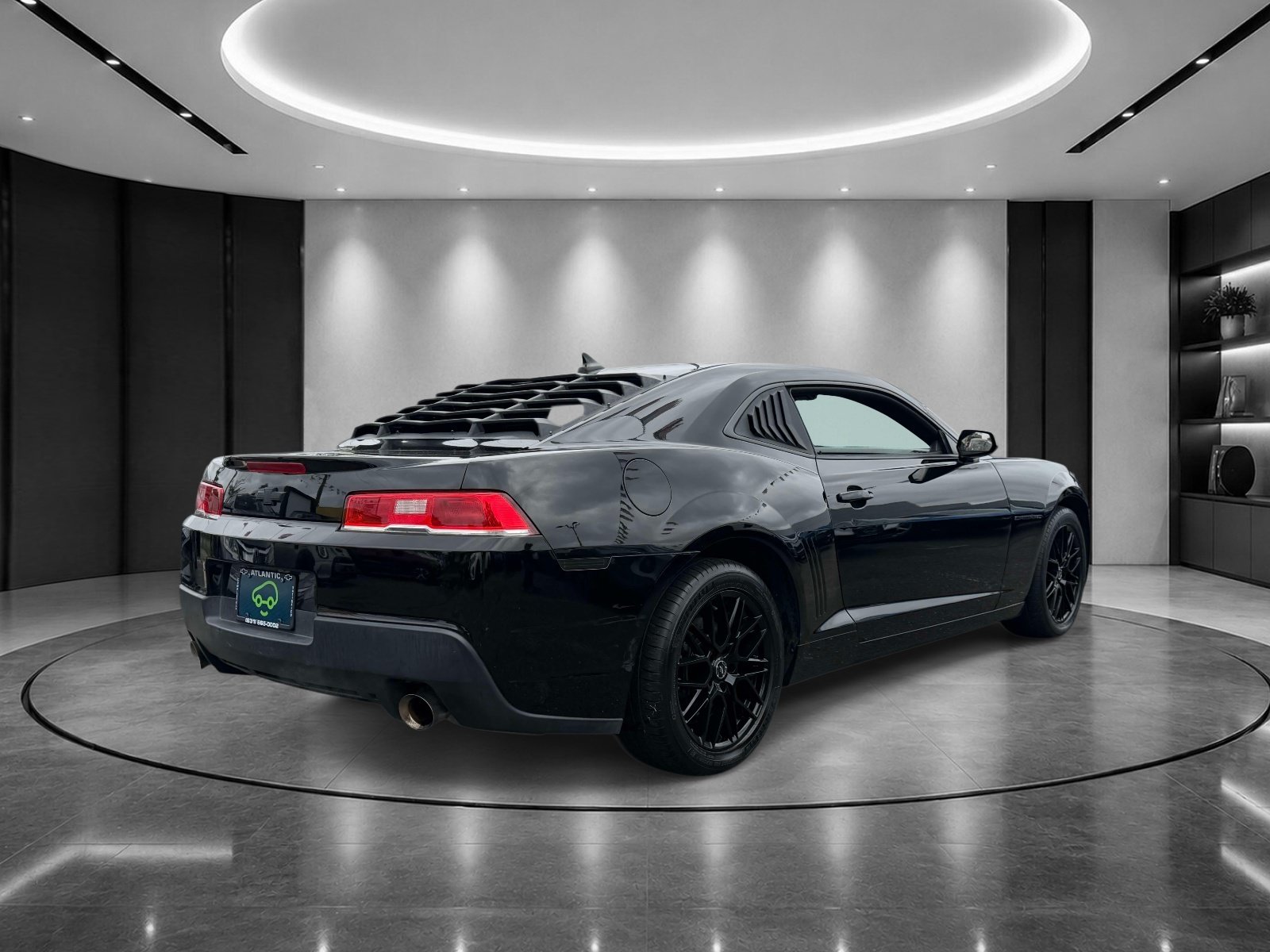 Used 2014 Chevrolet Camaro LS RWD image 5