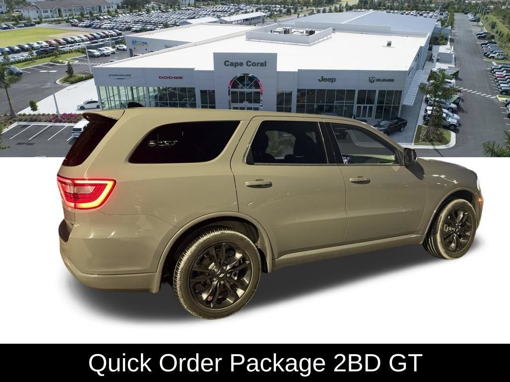 Used 2025 Dodge Durango GT AWD/4WD image 3