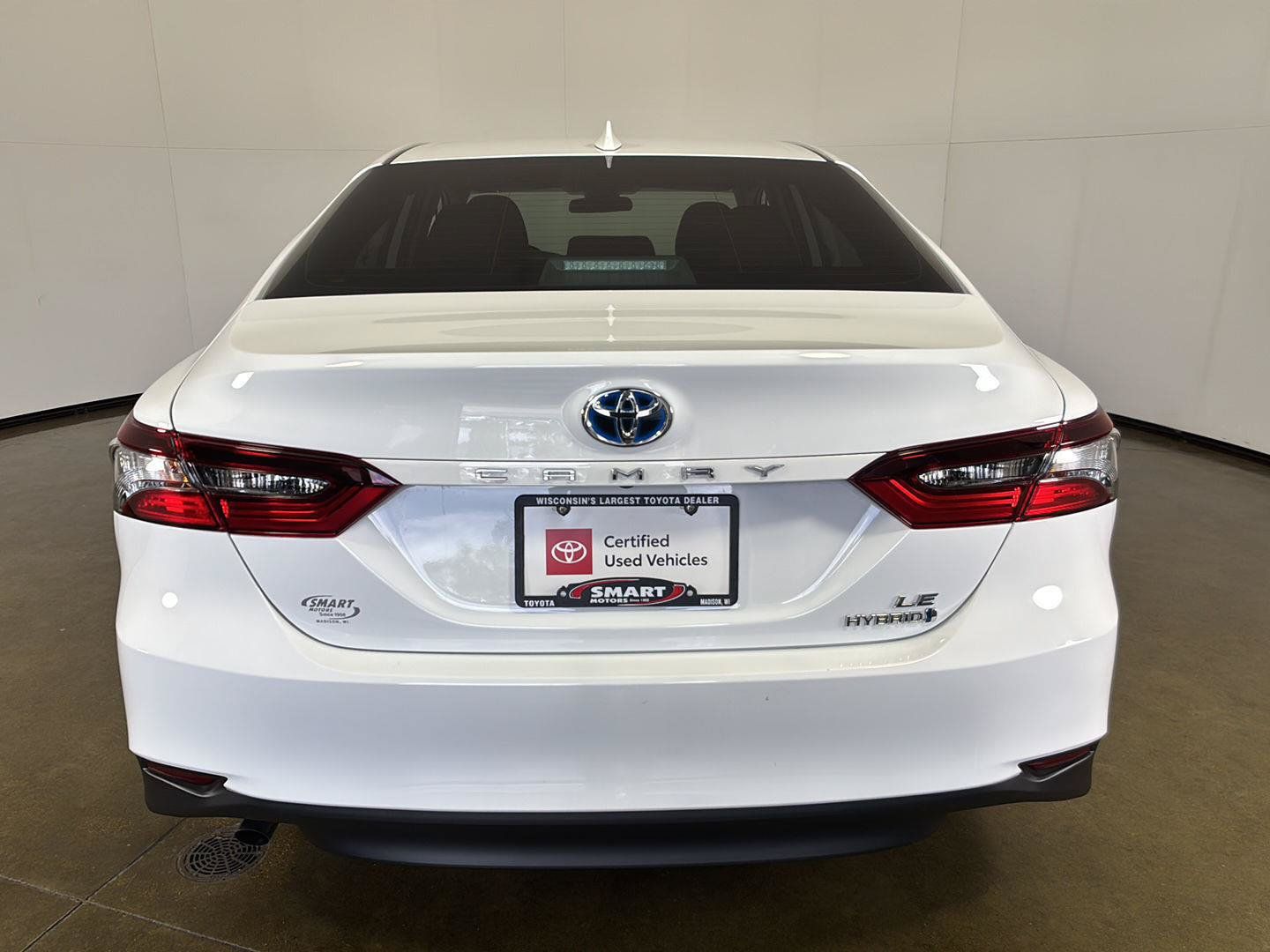 Used 2023 Toyota Camry LE FWD image 21