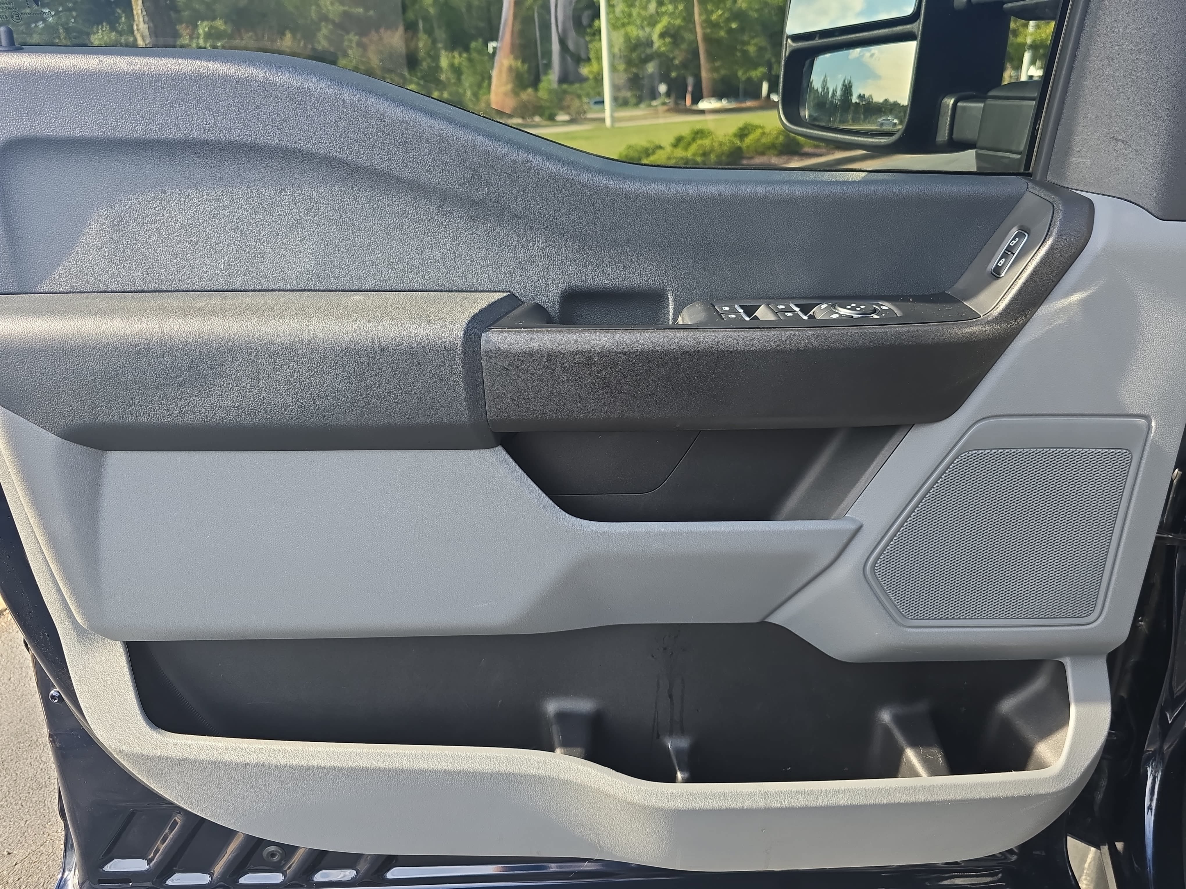 Used 2024 Ford F250 XL AWD/4WD image 25