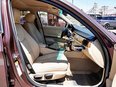 Used 2006 BMW 325i Sedan image 15