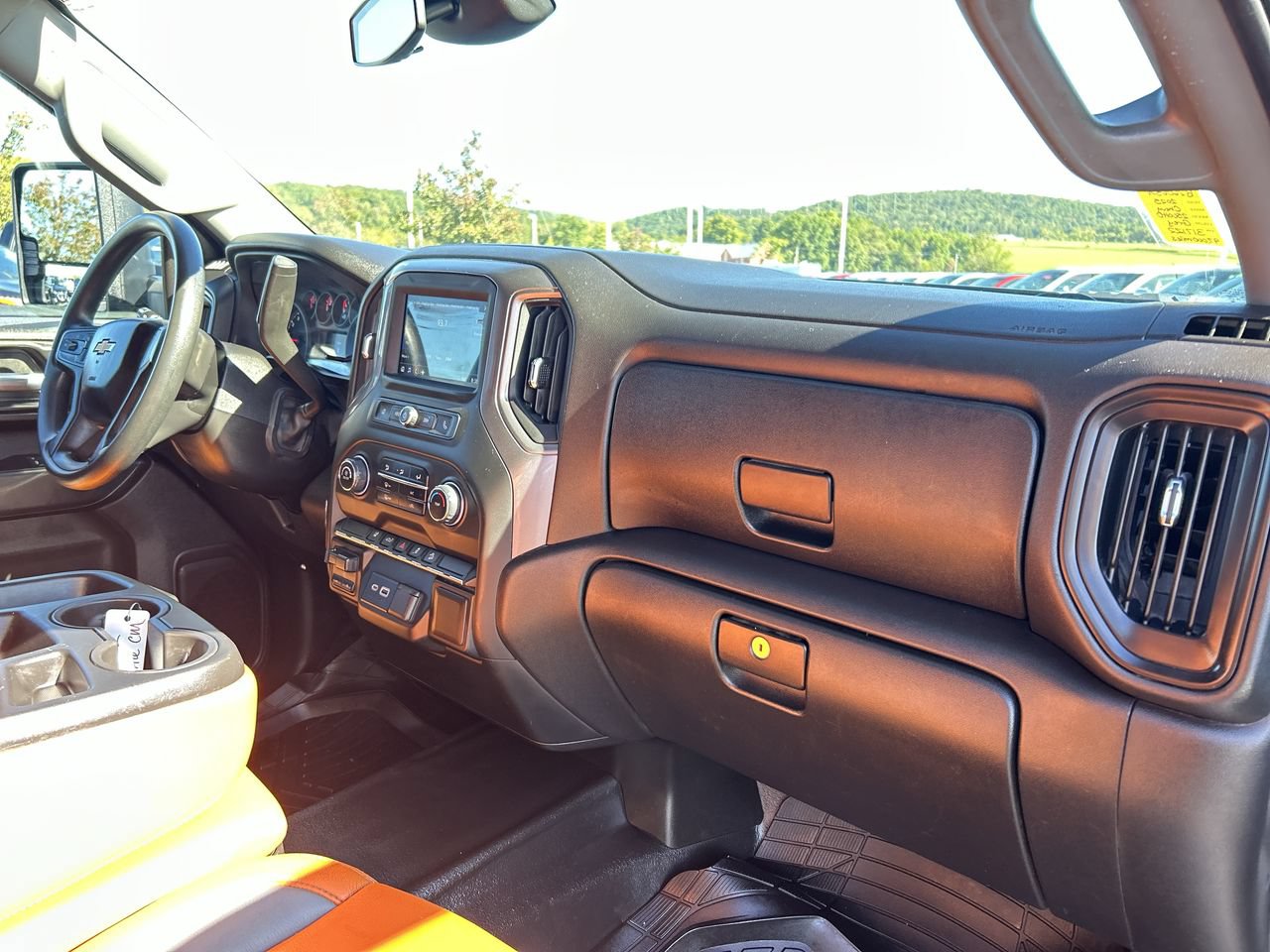 Used 2025 Chevrolet Silverado 2500 W/T AWD/4WD image 17