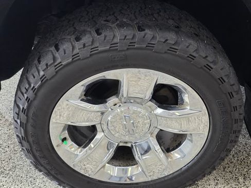 Used 2018 Chevrolet Silverado 1500 LTZ w/ Sport Package AWD/4WD image 20
