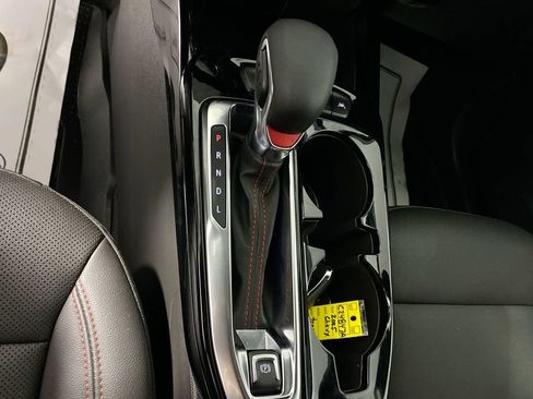 Certified 2025 Chevrolet Trax RS w/ Driver Confidence Package FWD image 19