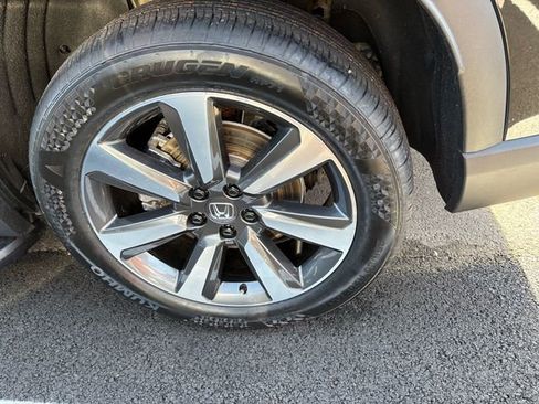 Certified 2023 Honda Pilot Elite image 27