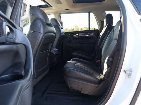 Used 2017 Buick Enclave Leather image 26
