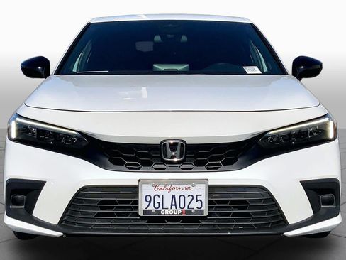 Used 2023 Honda Civic Sport image 3
