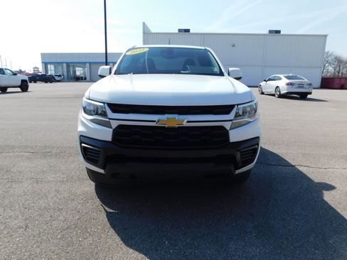 Used 2022 Chevrolet Colorado LT w/ Fleet Safety Package image 10