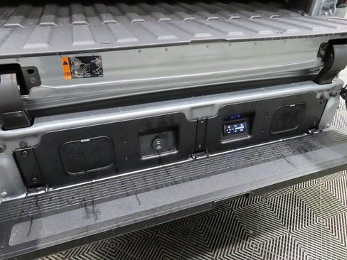 Used 2025 GMC Sierra 1500 Denali Ultimate AWD/4WD image 48
