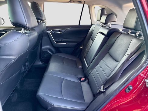 Certified 2023 Toyota RAV4 XLE Premium AWD/4WD image 21