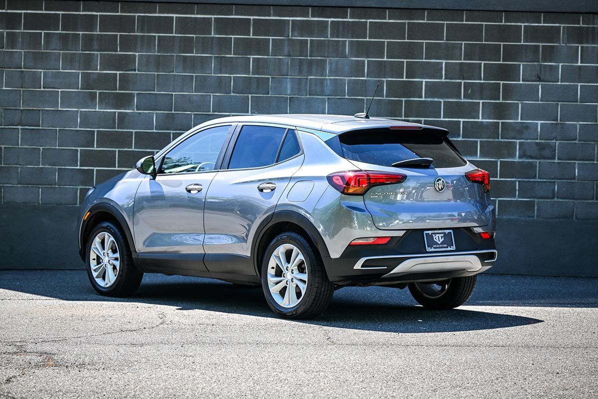 Used 2020 Buick Encore GX Preferred w/ Cold Weather Comfort Package AWD/4WD image 4
