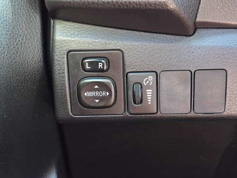 Used 2016 Toyota Corolla S FWD image 24