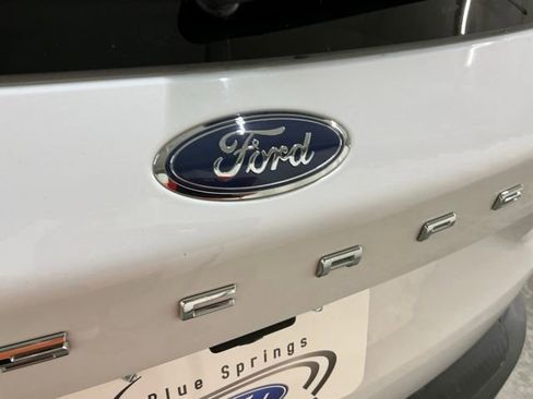 Used 2021 Ford Escape SE FWD image 5
