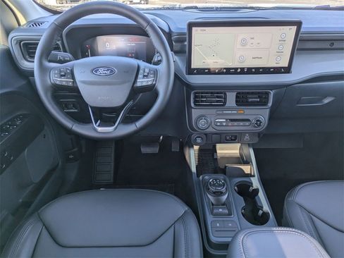 New 2025 Ford Maverick Lariat w/ Black Appearance Package image 17