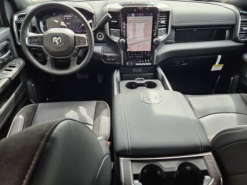 New 2026 RAM 2500 Laramie w/ Night Edition AWD/4WD image 8