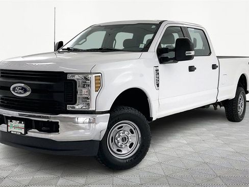 Used 2019 Ford F350 XL w/ Power Equipment Group image 3