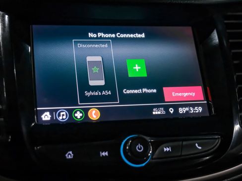 Used 2022 Chevrolet Trax LT w/ LT Convenience Package image 23