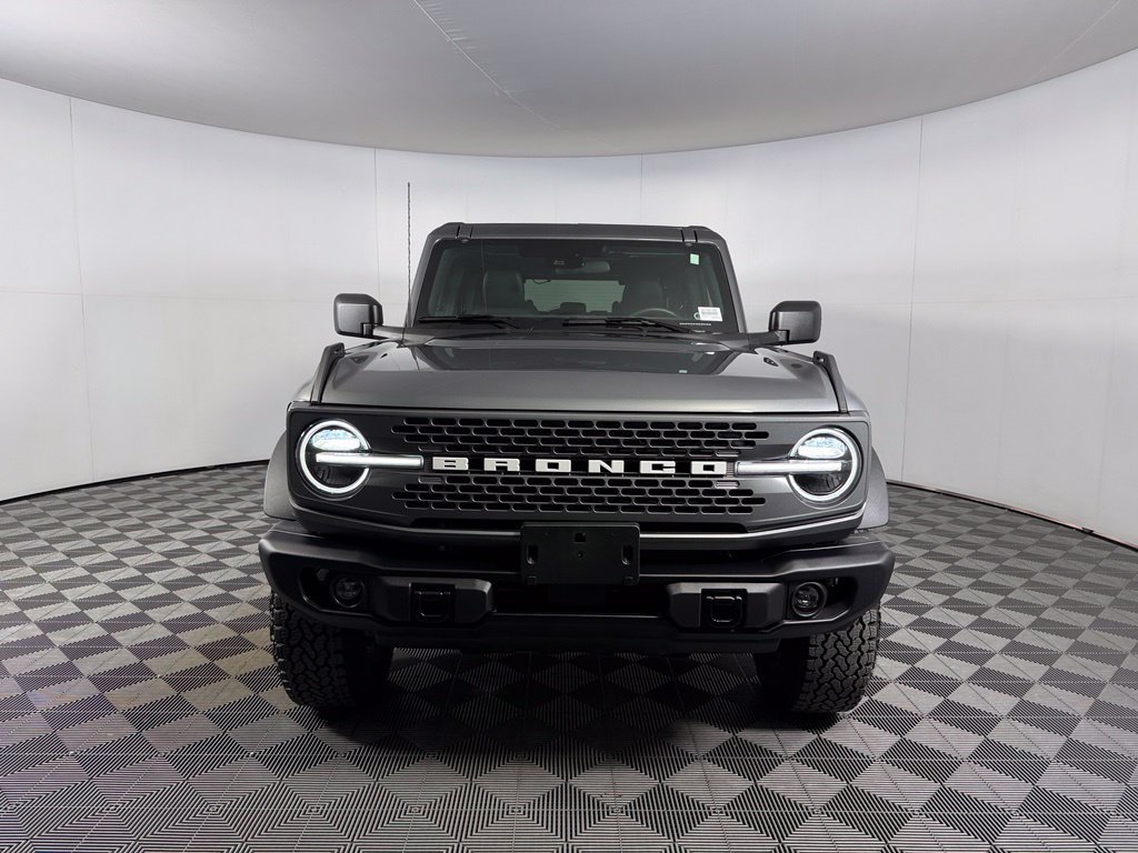 Used 2026 Ford Bronco Badlands AWD/4WD image 2