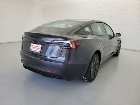 Used 2025 Tesla Model 3 Long Range AWD/4WD image 5