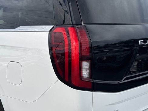 Certified 2025 Ford Expedition Max Active AWD/4WD image 11