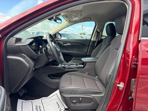Used 2023 Buick Envision Preferred AWD/4WD image 7