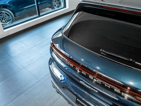 New 2026 Porsche Cayenne AWD/4WD image 33
