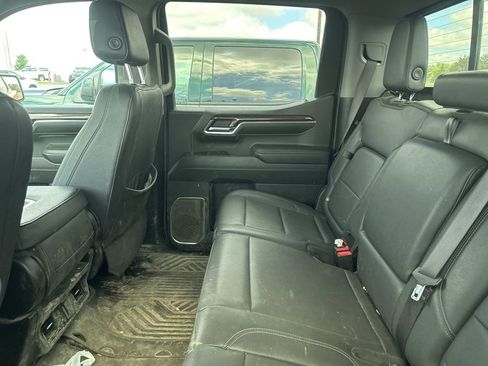 Used 2024 Chevrolet Silverado 1500 LT image 23