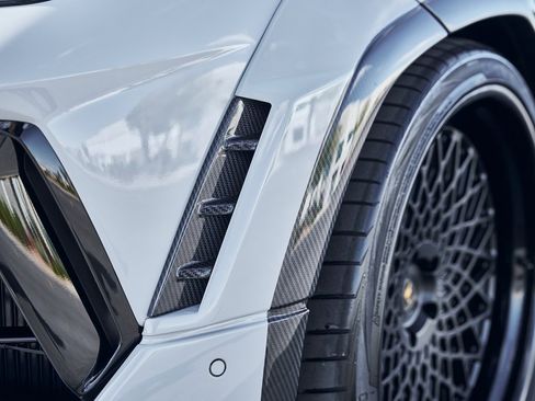 Used 2024 Lamborghini Urus Performante image 12