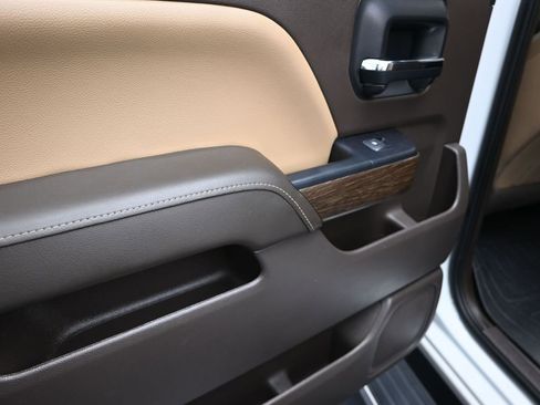 Used 2018 GMC Sierra 1500 Denali w/ Denali Ultimate Package image 15