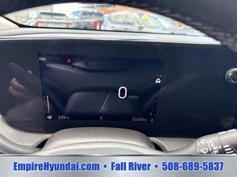 Used 2024 Buick Encore GX Sport Touring AWD/4WD image 32