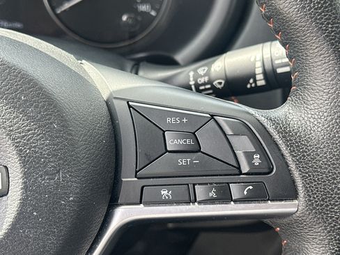 Used 2024 Nissan Kicks SR FWD image 25