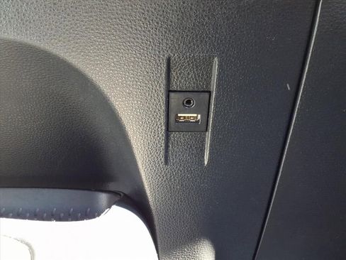 Used 2020 Toyota Corolla SE image 17