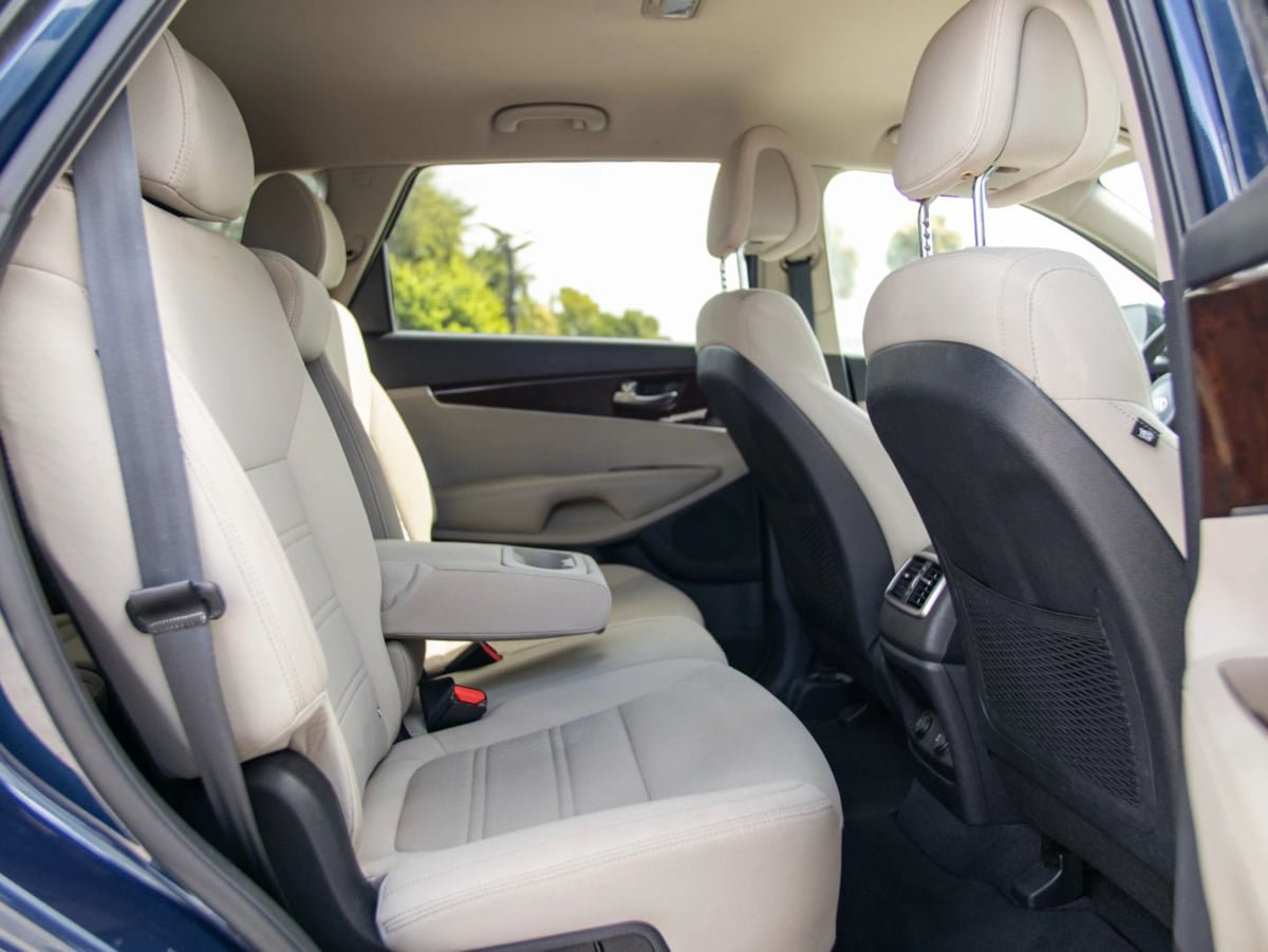 Used 2017 Kia Sorento AWD image 25