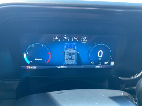 Used 2023 Ford F350 Platinum AWD/4WD image 7