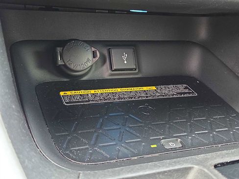 Used 2020 Toyota RAV4 XSE image 32