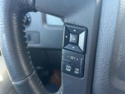 Used 2013 Ford F150 XLT w/ Luxury Equipment Group image 17