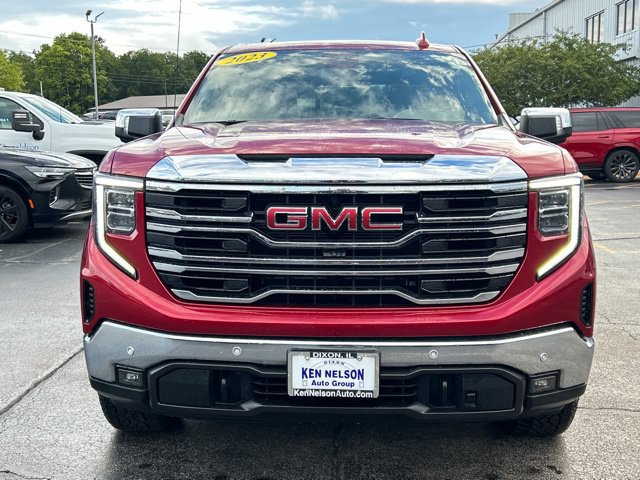 Used 2023 GMC Sierra 1500 SLT w/ SLT Premium Plus Package AWD/4WD image 2
