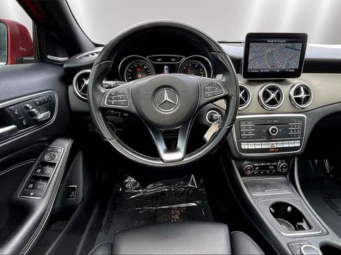 Used 2019 Mercedes-Benz GLA 250 4MATIC image 8