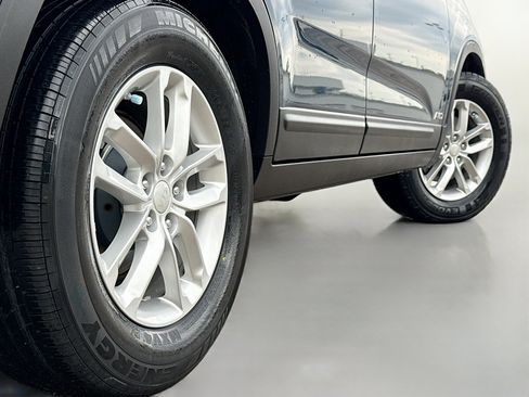 Used 2014 Kia Sorento LX AWD/4WD image 16