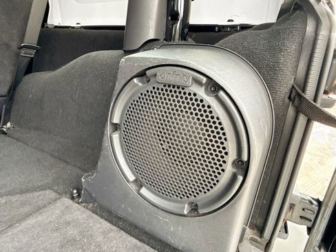 Used 2009 Jeep Wrangler Unlimited Sahara w/ Trailer Tow Group image 29