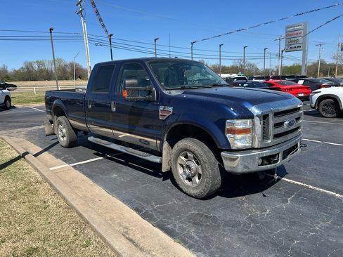 Used 2010 Ford F350 4x4 Crew Cab Super Duty image 2