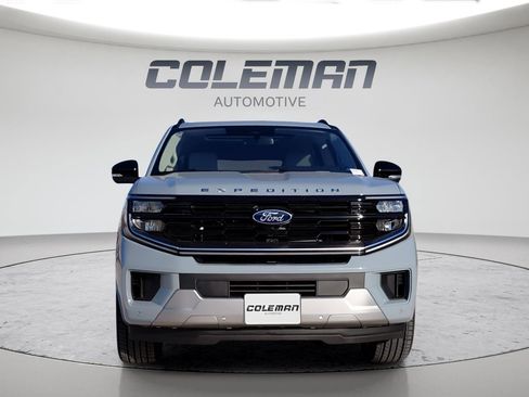 New 2025 Ford Expedition Max Platinum w/ Platinum Ultimate Package AWD/4WD image 8