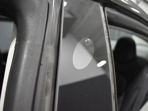 Used 2020 Tesla Model 3 Long Range image 36